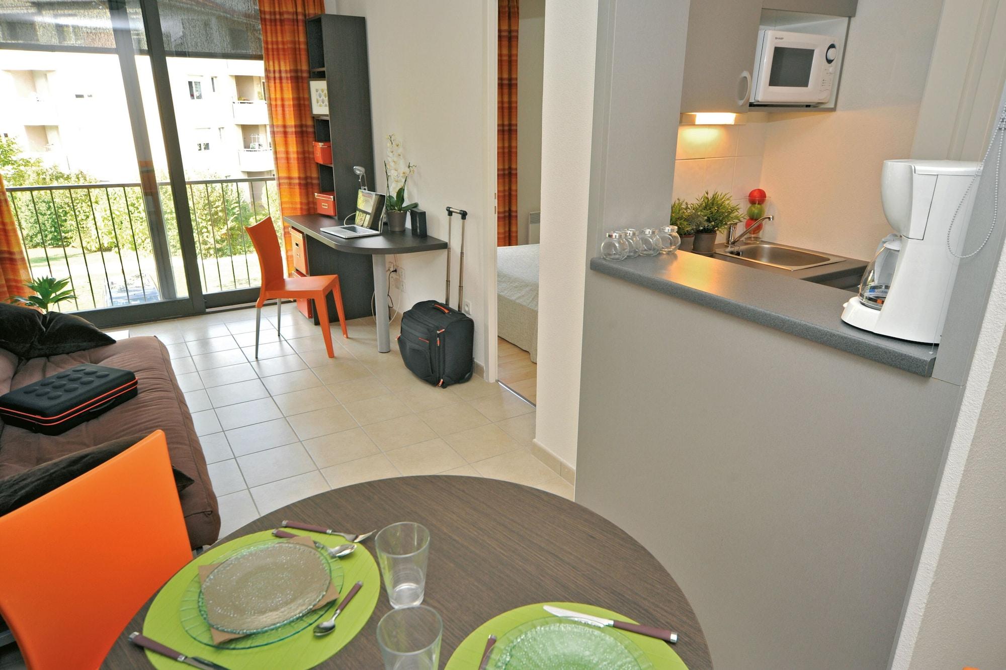 Appart'City Grenoble-Meylan Bagian luar foto