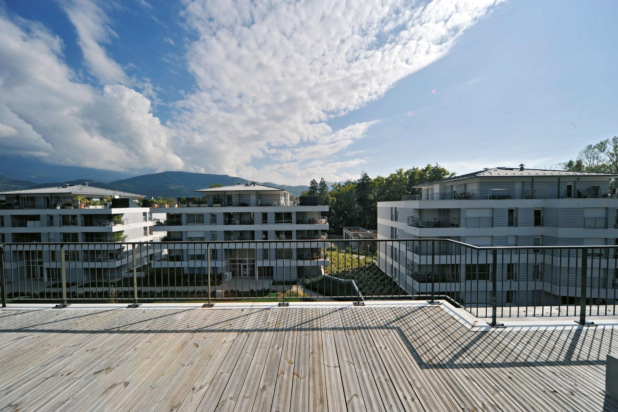 Appart'City Grenoble-Meylan Bagian luar foto